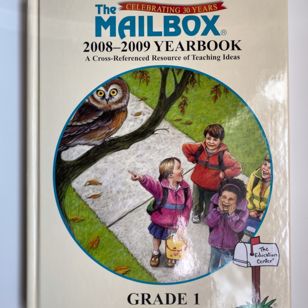 BOOK The Mailbox First Grade One Yearbook